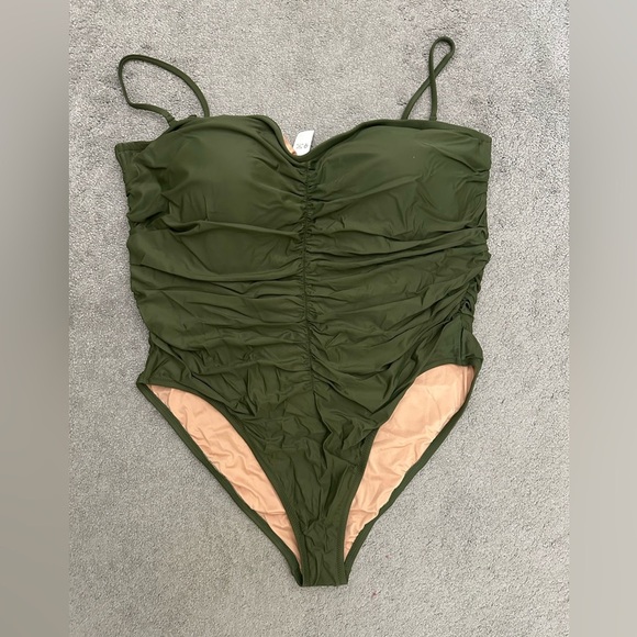 J.Crew Women’s Ruched Sweetheart One-Piece Swim Suit in Olive Green Size 22 - Picture 4 of 11